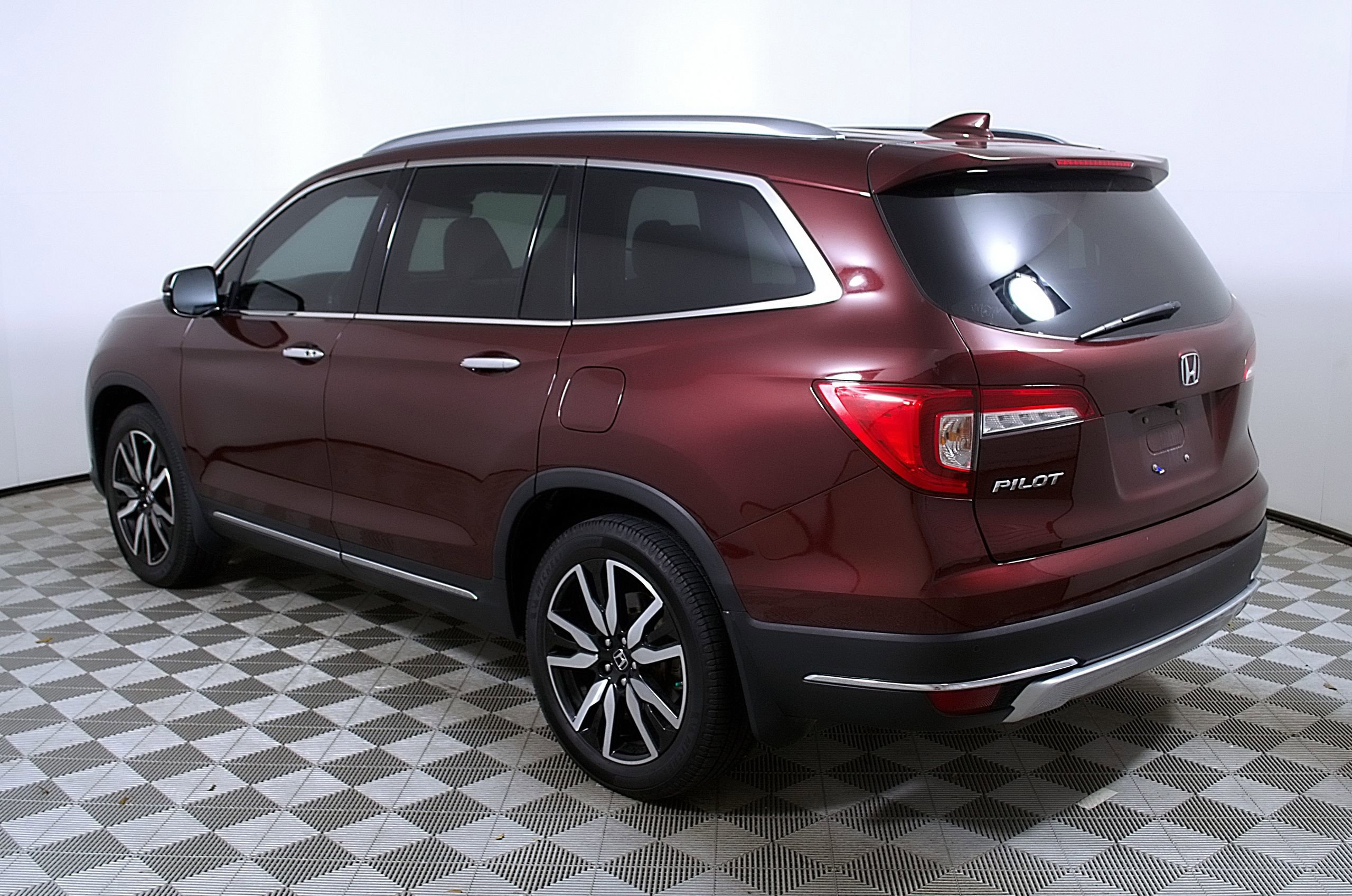 Used 2022 Honda Pilot Touring image 10