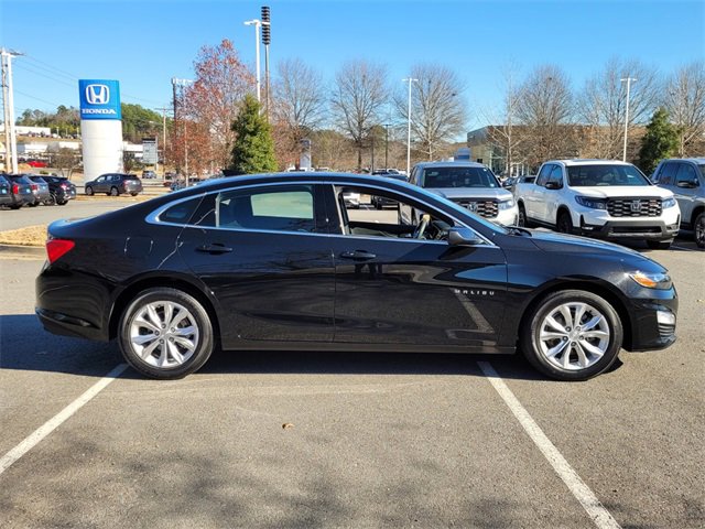 Used 2023 Chevrolet Malibu LT image 2