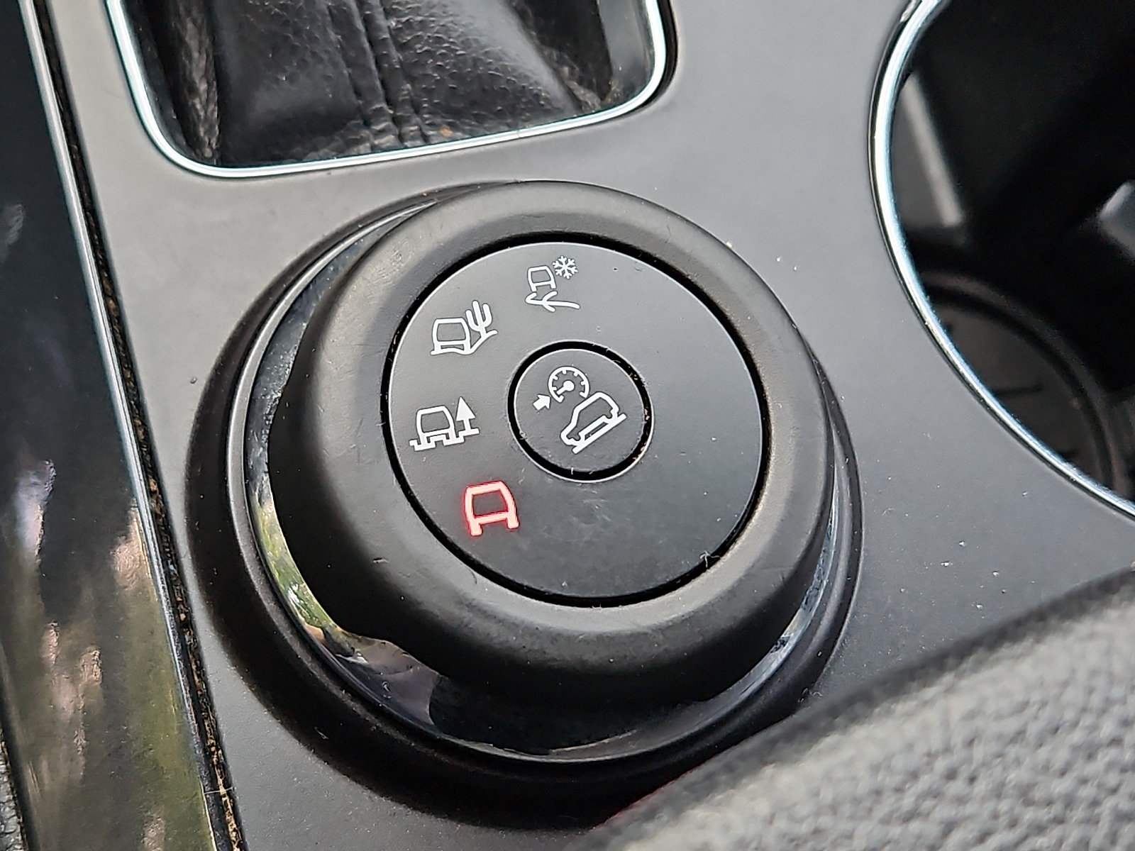 Used 2019 Ford Explorer Sport w/ Equipment Group 401A AWD/4WD image 25