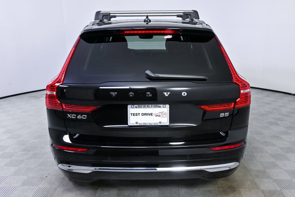 Certified 2023 Volvo XC60 B5 Plus w/ Climate Package image 30