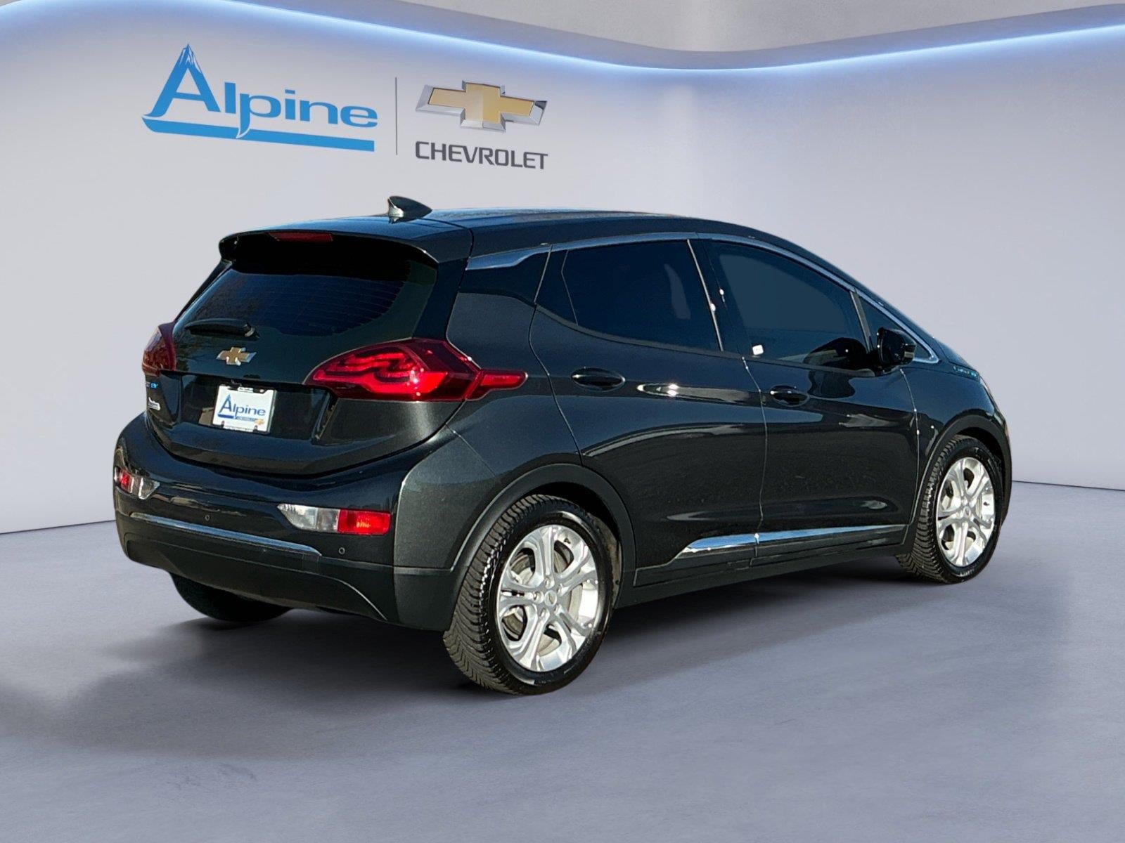 Used 2021 Chevrolet Bolt LT FWD image 5