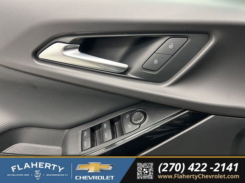 Used 2025 Chevrolet Equinox LT image 21