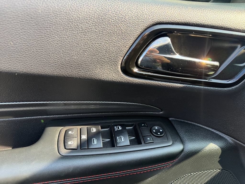 Used 2025 Dodge Durango GT AWD/4WD image 11