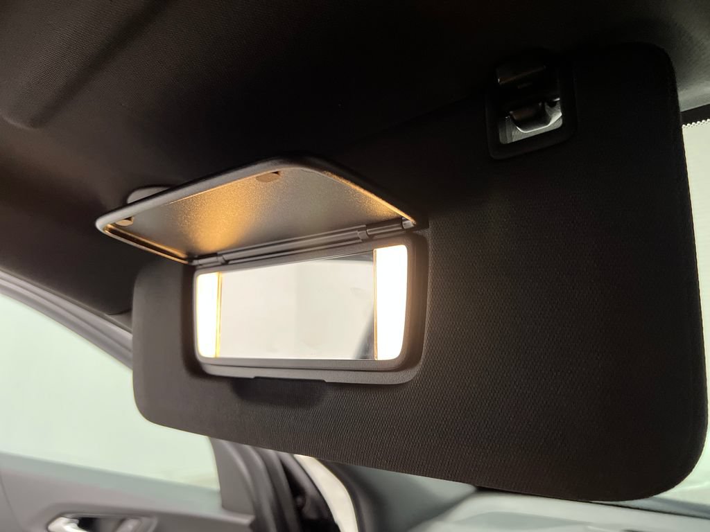 Used 2025 Chevrolet Equinox LT AWD/4WD image 65