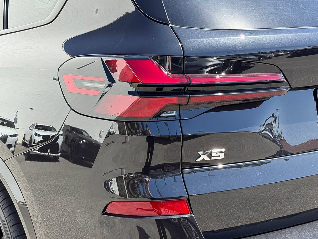 New 2026 BMW X5 M60i AWD/4WD image 6