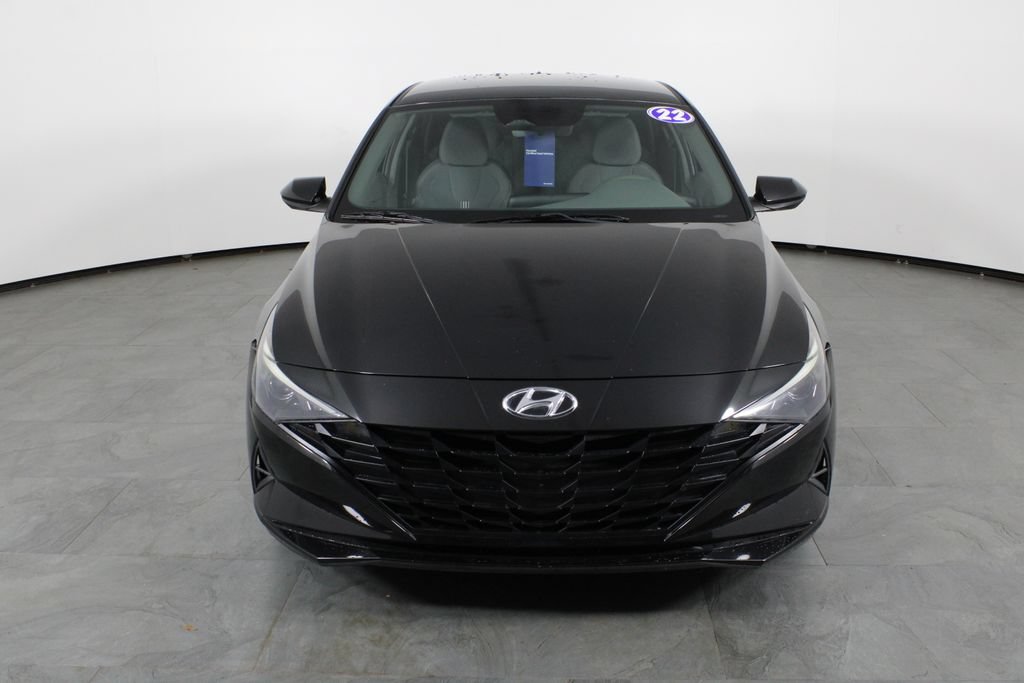 Certified 2022 Hyundai Elantra SEL FWD image 17