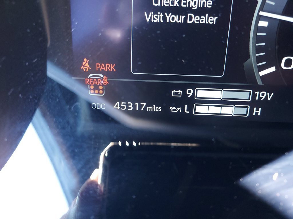 Used 2024 Toyota Sequoia Platinum AWD/4WD image 22