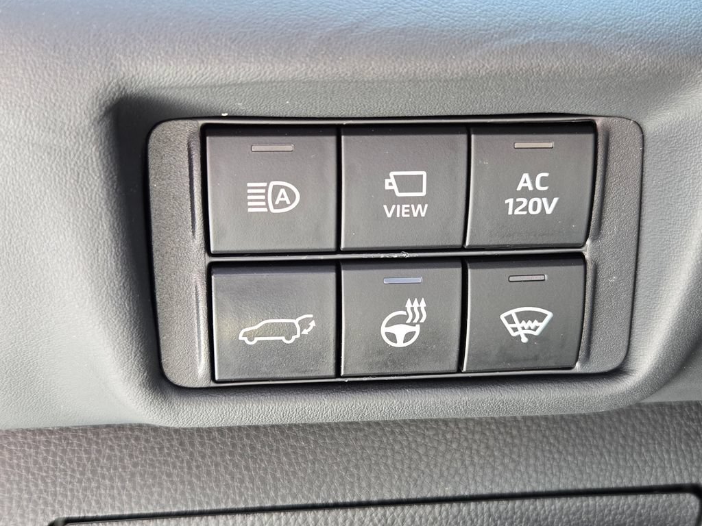 Used 2020 Toyota Highlander Platinum AWD/4WD image 22