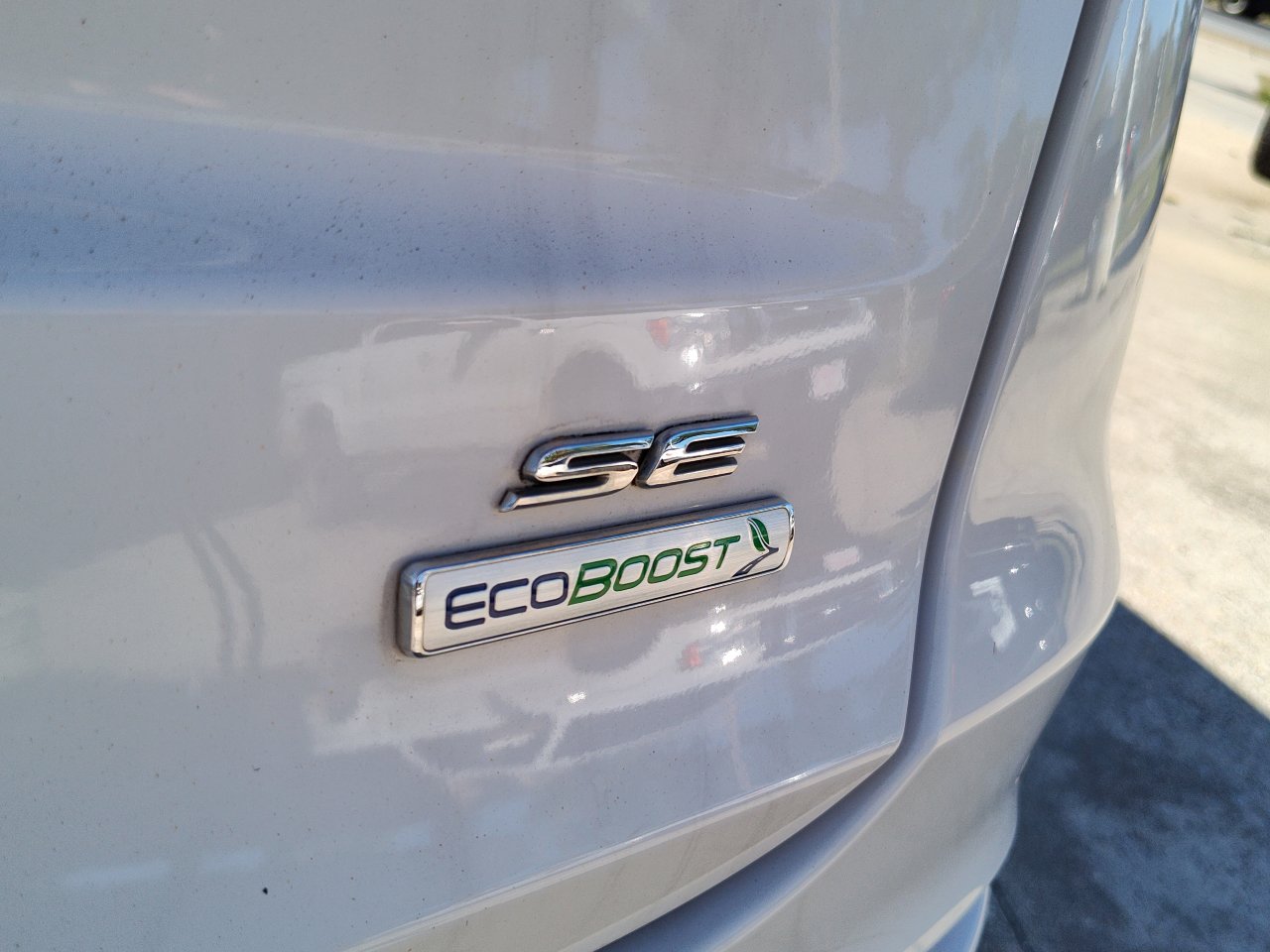 Used 2019 Ford Fusion SE image 6