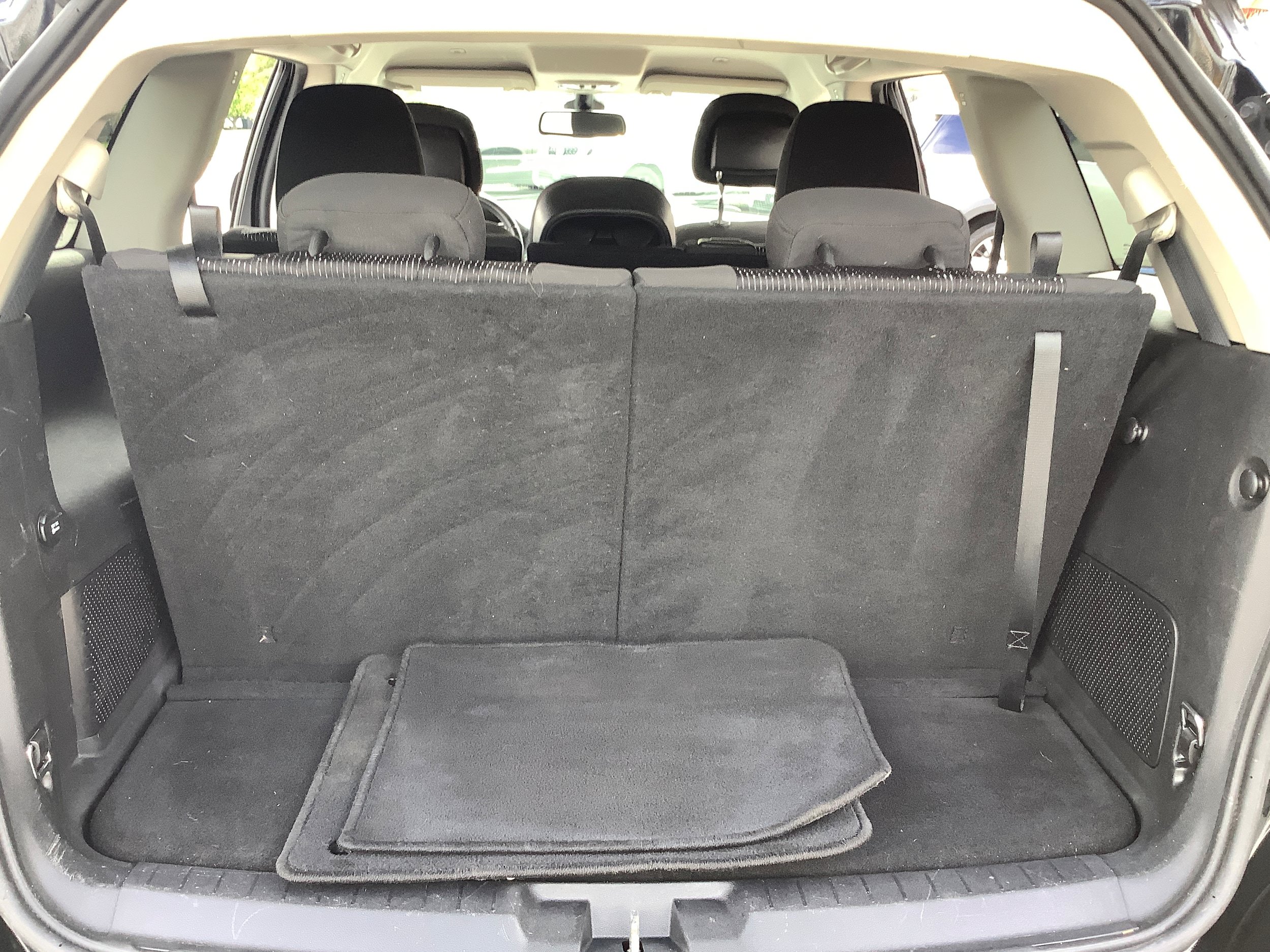 Used 2018 Dodge Journey SE w/ Connectivity Group FWD image 14