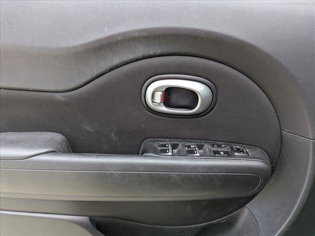 Used 2018 Kia Soul Base image 9