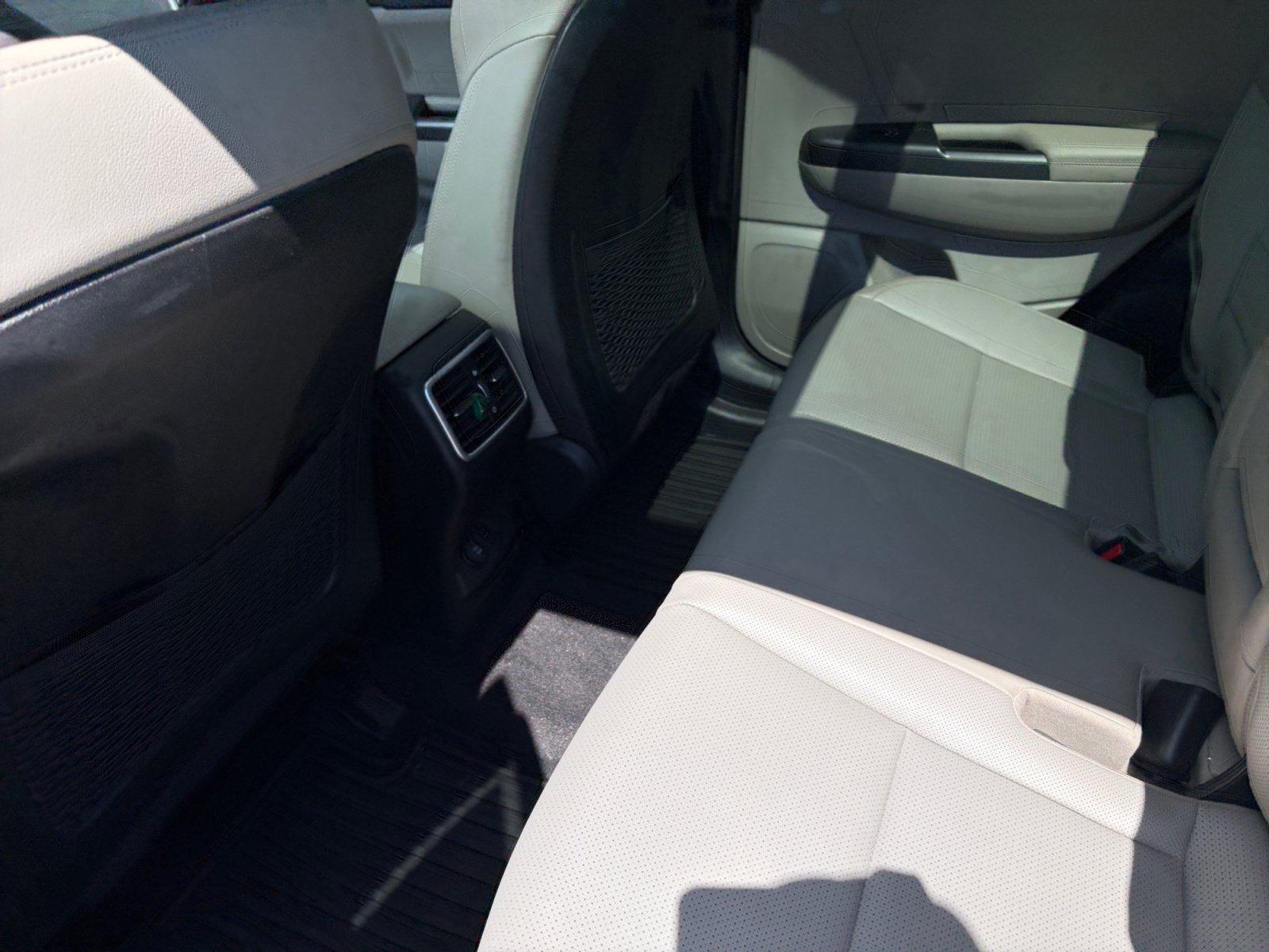 Used 2020 Kia Sportage S w/ S Sunroof Package AWD/4WD image 17
