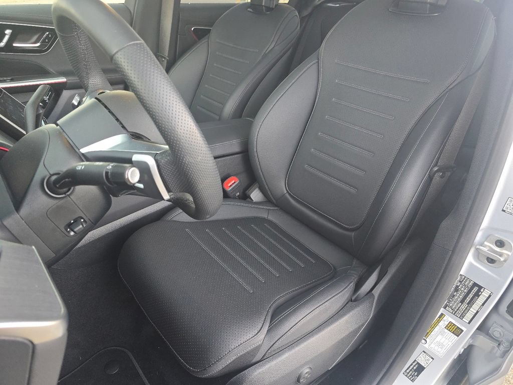 Certified 2026 Mercedes-Benz GLC 300 4MATIC image 26