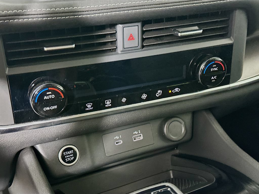 Certified 2023 Nissan Rogue SV AWD/4WD image 22