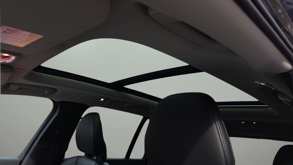 Used 2021 Volvo XC90 T6 Momentum w/ Climate Package image 11