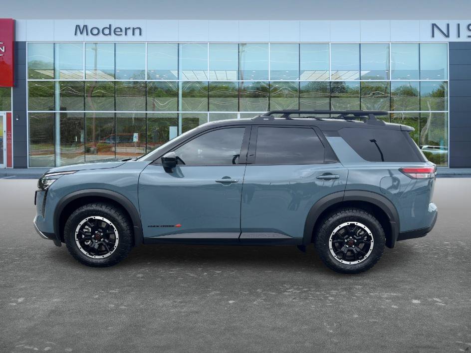 Used 2026 Nissan Pathfinder Rock Creek w/ Rock Creek Premium Package AWD/4WD image 8