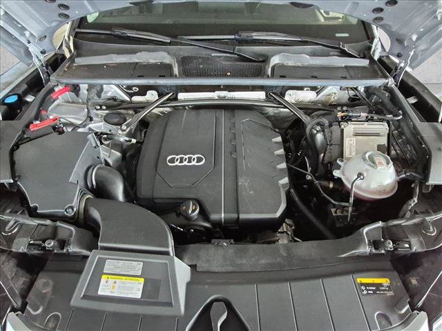 Used 2022 Audi Q5 2.0T Premium Plus w/ Premium Plus Package AWD/4WD image 24