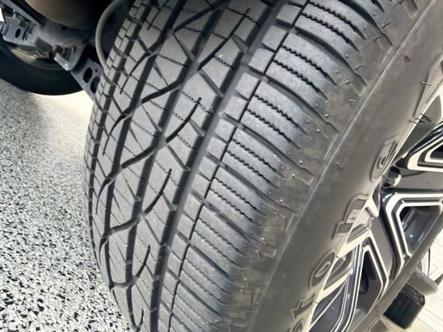 Used 2022 Jeep Wagoneer Series III AWD/4WD image 40
