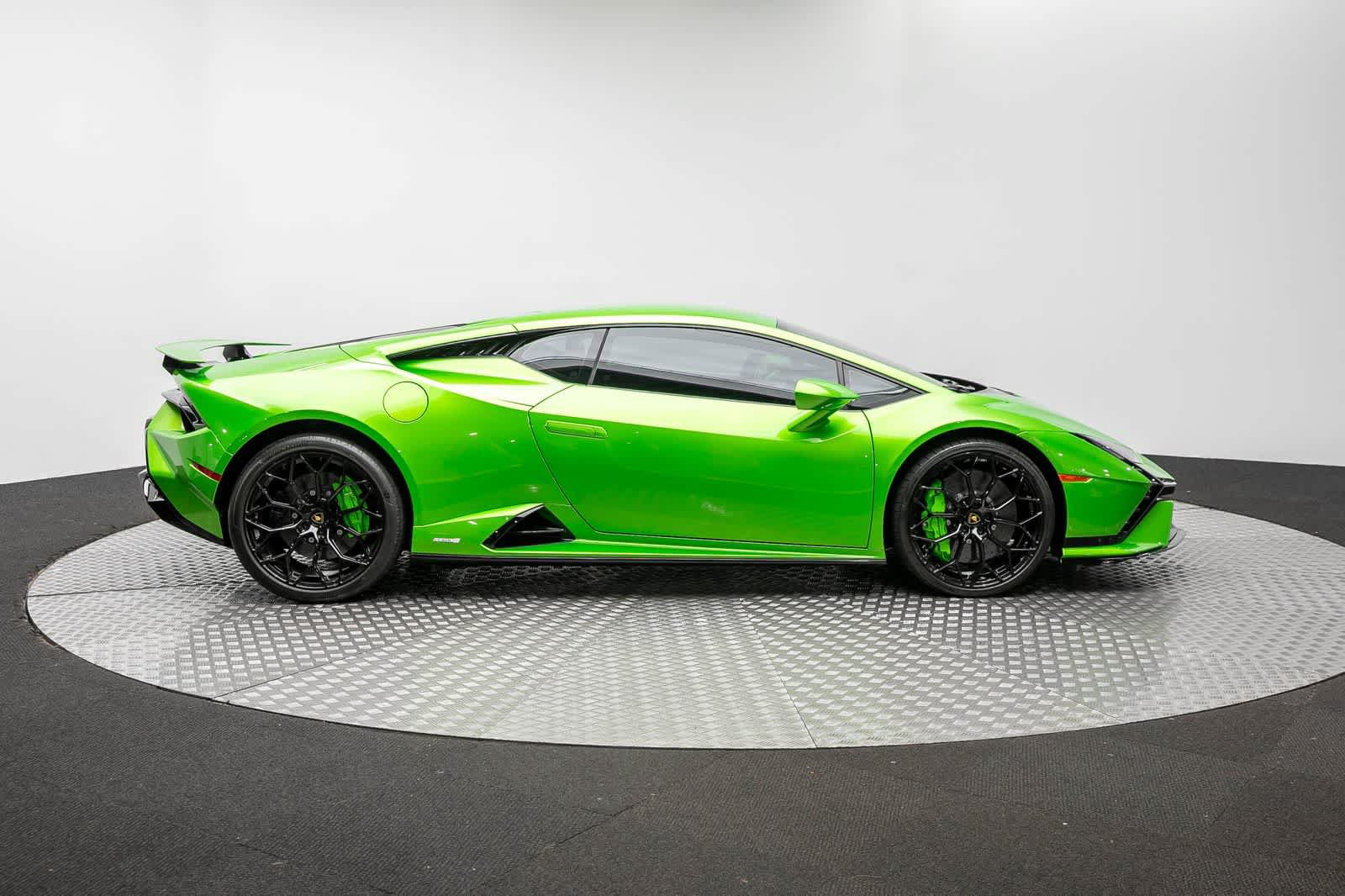 Used 2024 Lamborghini Huracan Tecnica RWD image 49