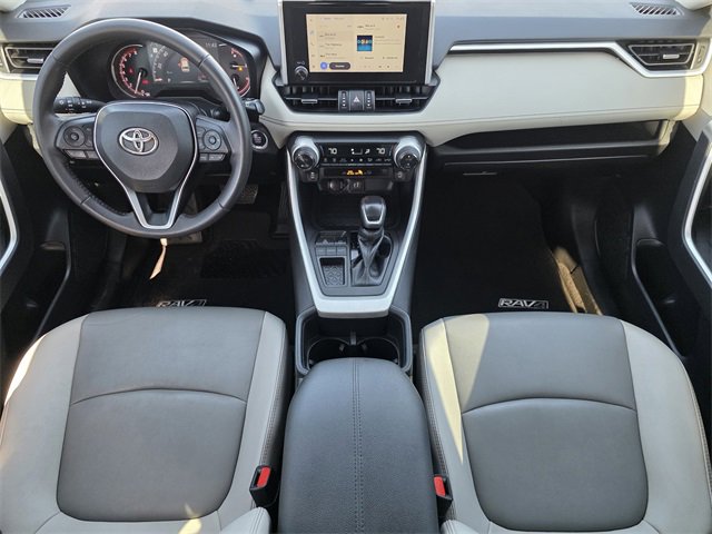 Used 2023 Toyota RAV4 XLE Premium image 20