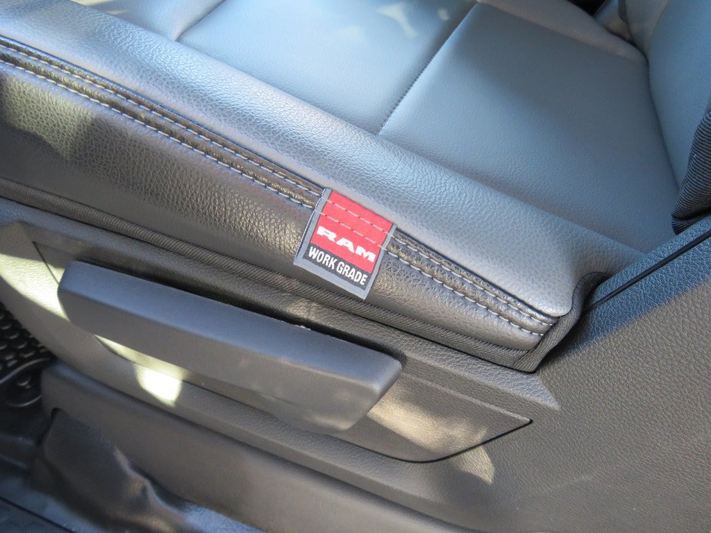 New 2023 RAM 4500 Tradesman RWD image 15