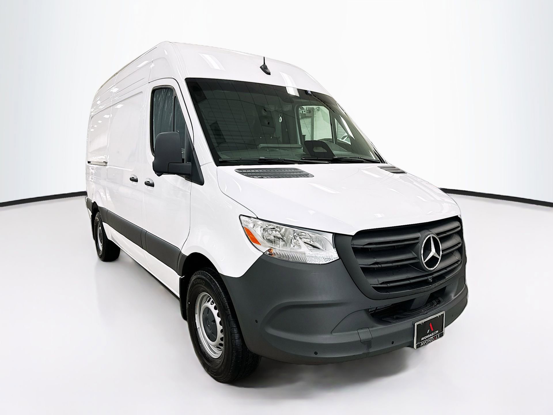 Used 2026 Mercedes-Benz Sprinter 2500 image 1