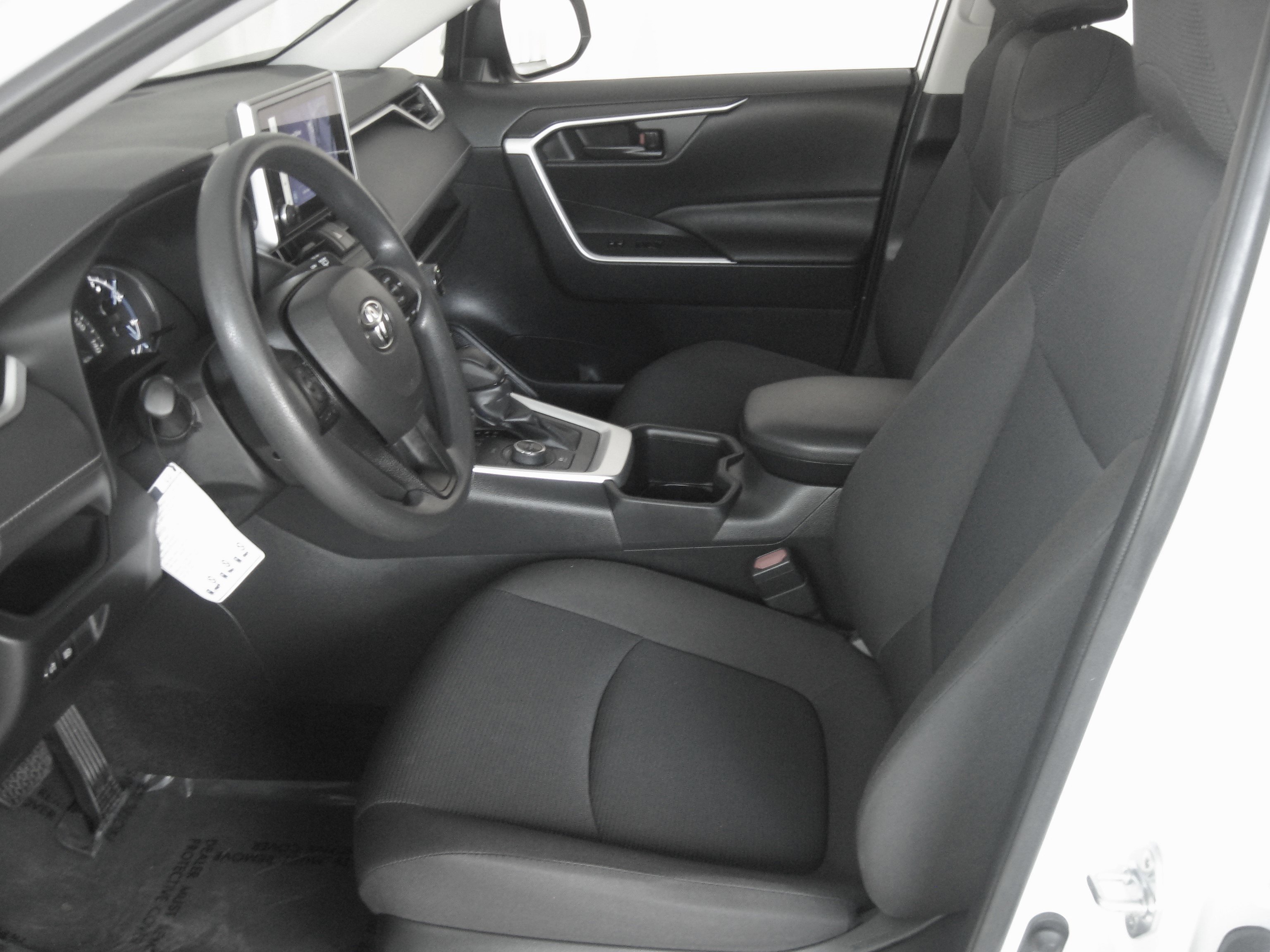 Certified 2025 Toyota RAV4 LE image 7