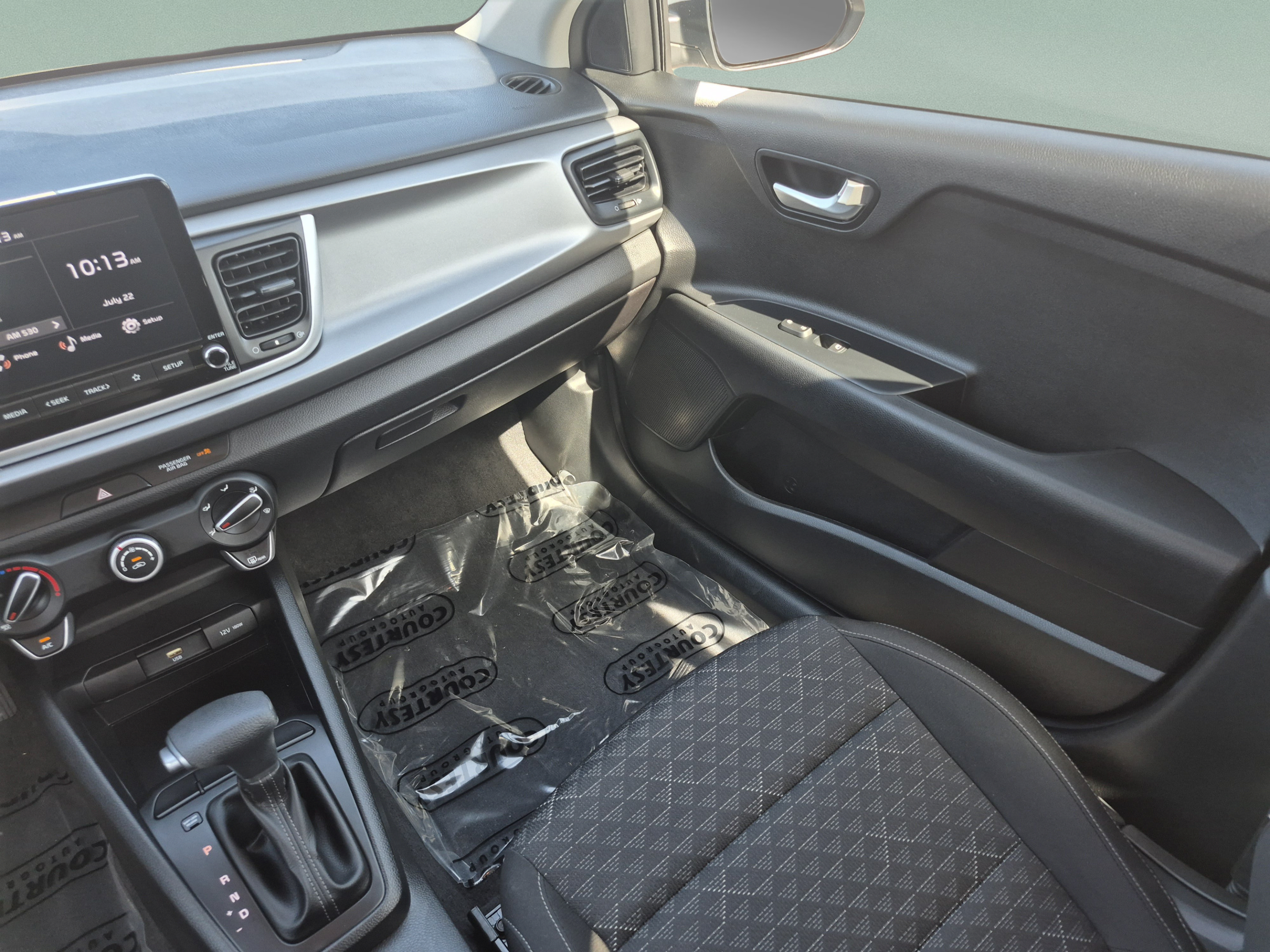 Used 2022 Kia Rio S FWD image 13