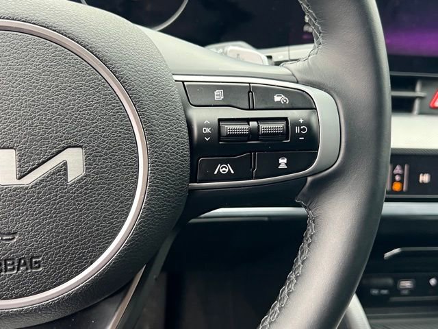 Certified 2025 Kia Sportage SX Prestige image 24