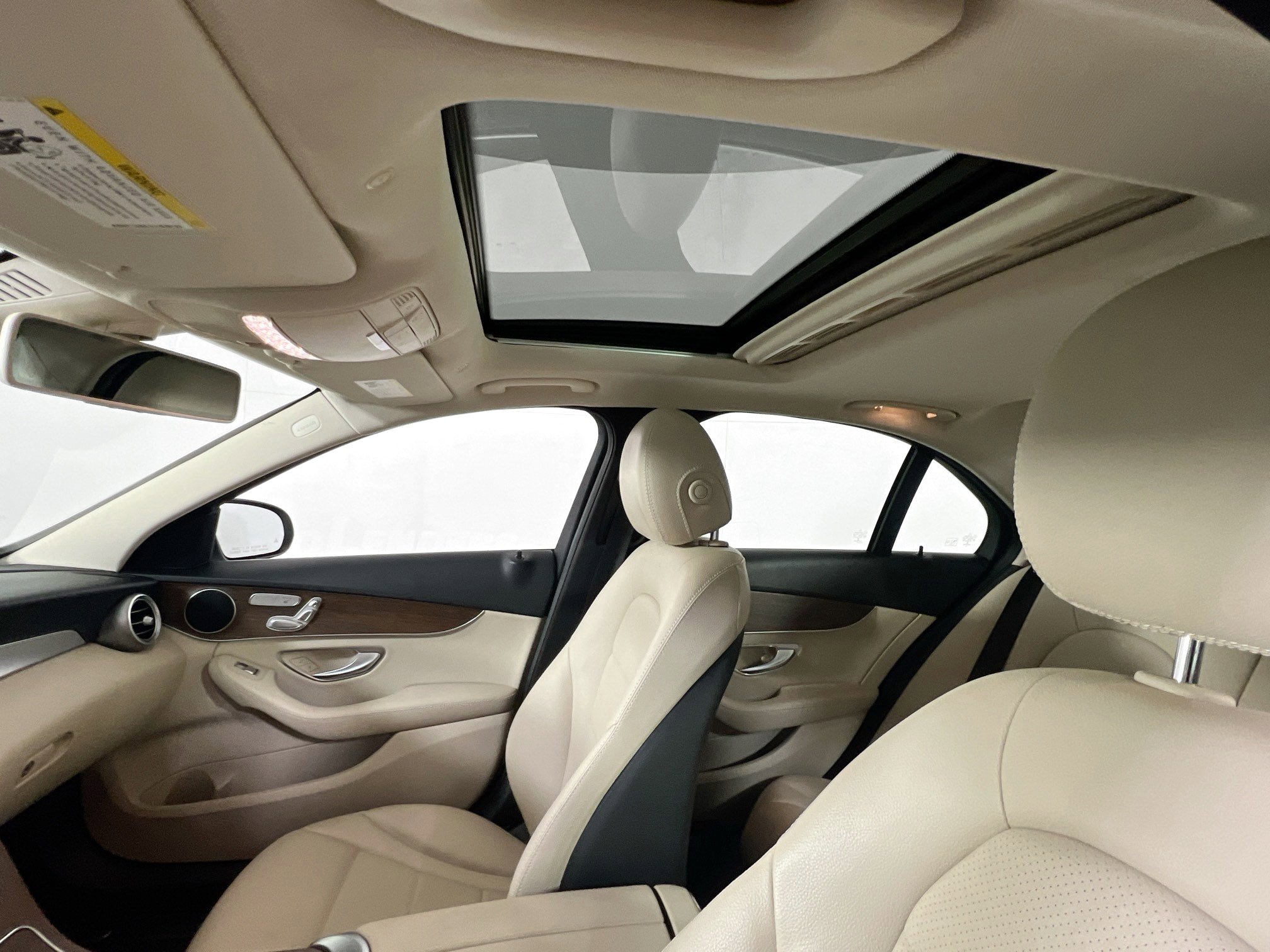 Used 2019 Mercedes-Benz C 300 4MATIC Sedan image 22