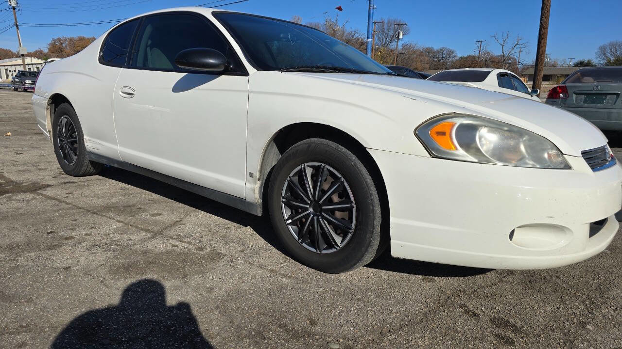 Used 2006 Chevrolet Monte Carlo LS image 5