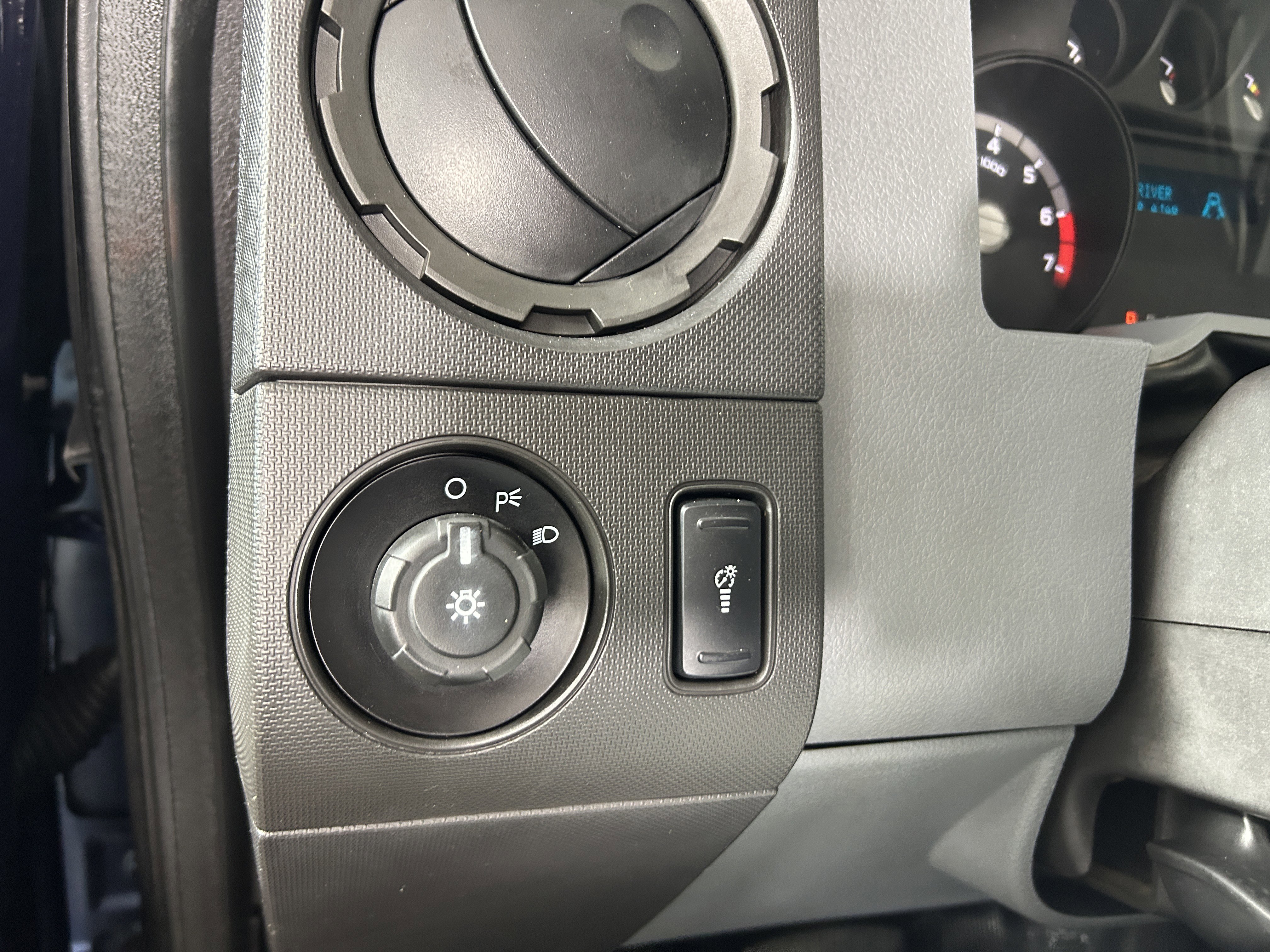 Used 2016 Ford F350 XL image 18