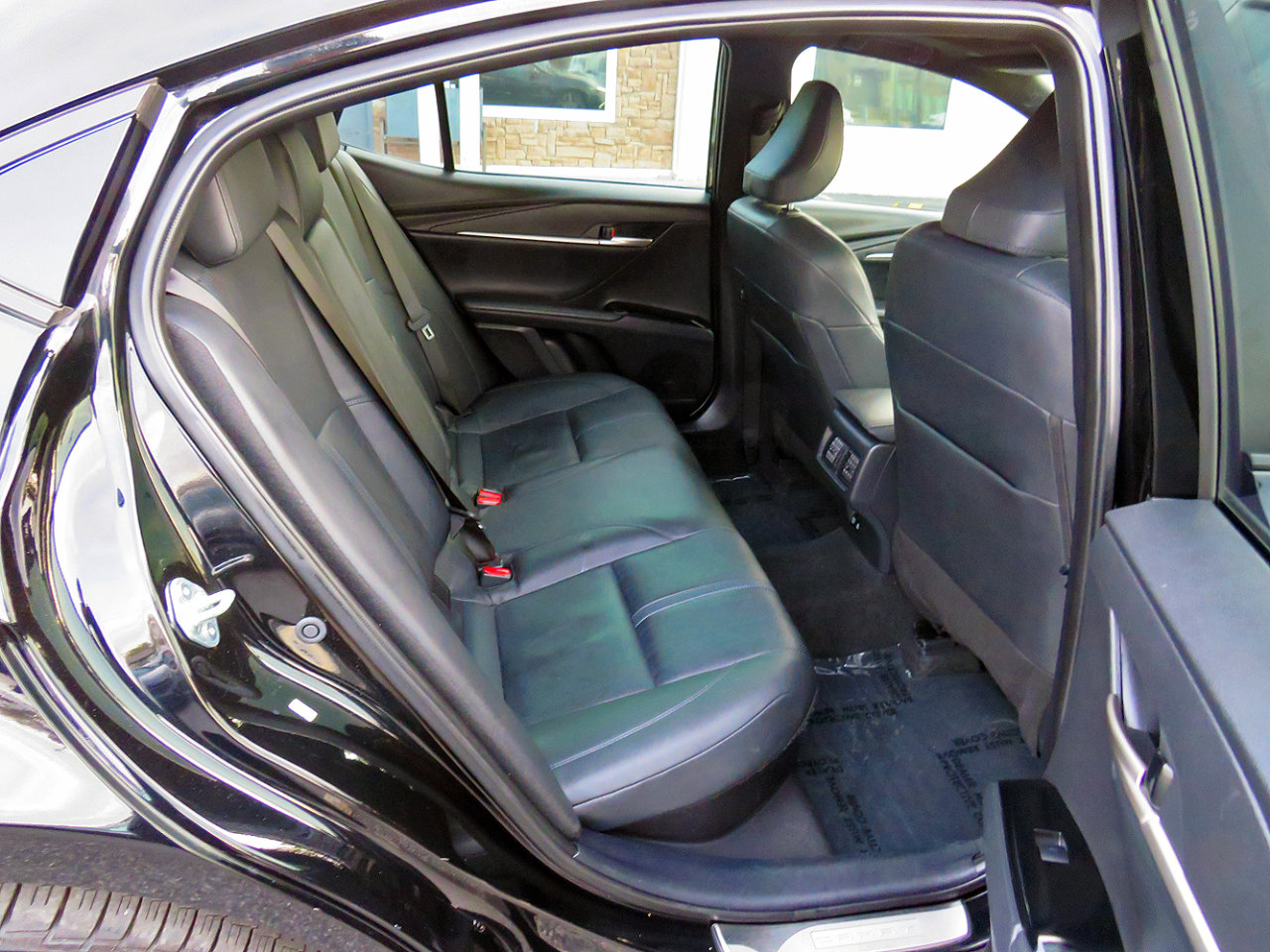 Used 2025 Toyota Camry XSE image 17