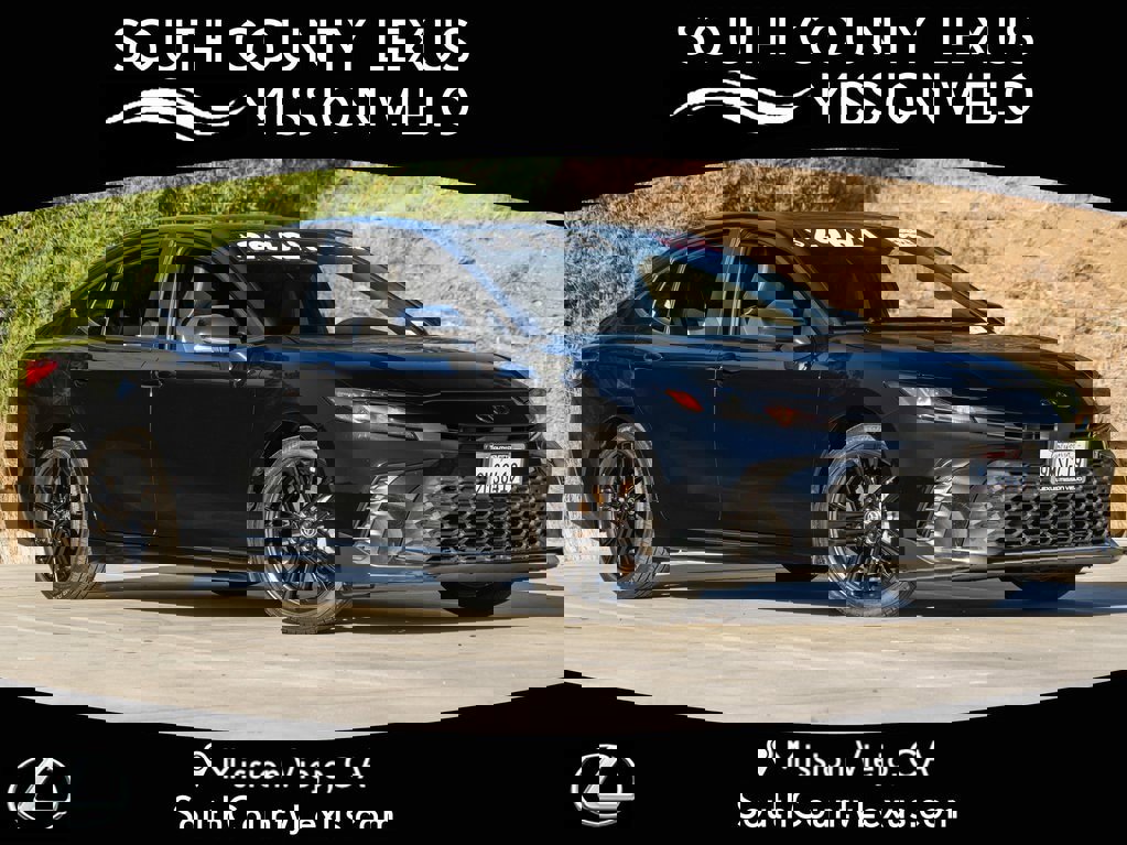 Used 2025 Toyota Camry Hybrid