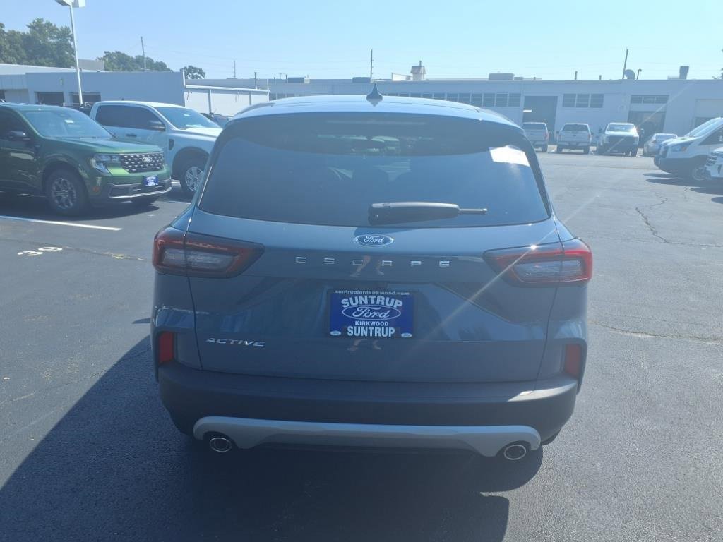 New 2025 Ford Escape Active image 17