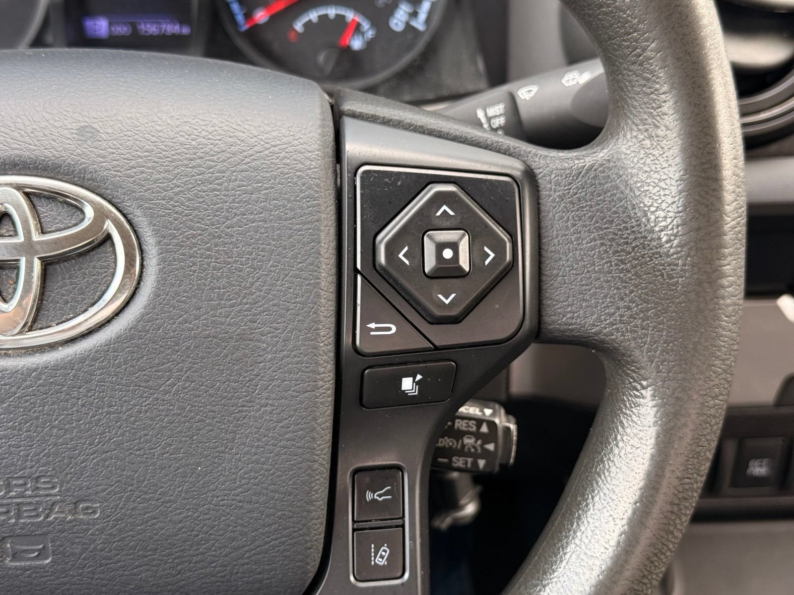 Used 2020 Toyota Tacoma SR RWD image 24