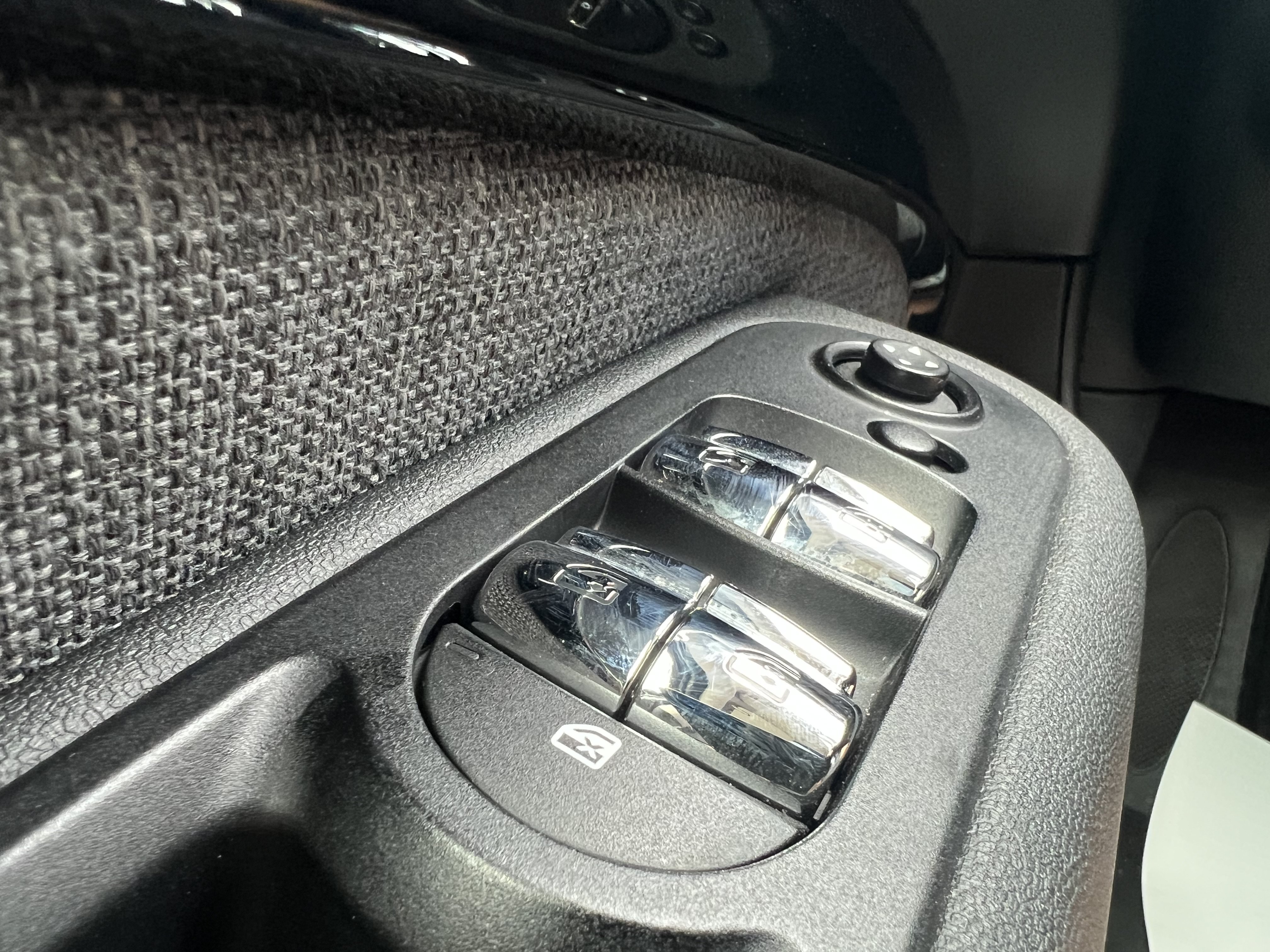 Used 2016 MINI Cooper Clubman FWD image 30