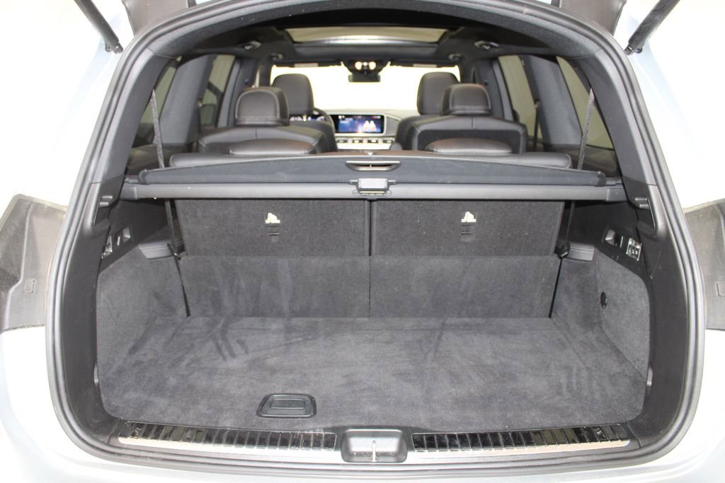 Used 2025 Mercedes-Benz GLS 450 4MATIC image 13