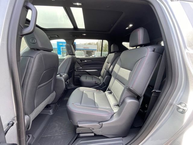 New 2026 Chevrolet Traverse Z71 w/ Driver Confidence Package image 18