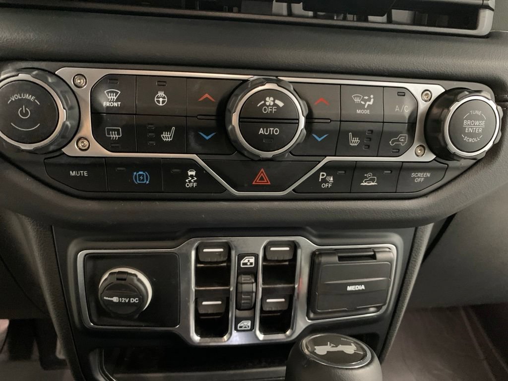 Certified 2024 Jeep Wrangler High Altitude AWD/4WD image 24