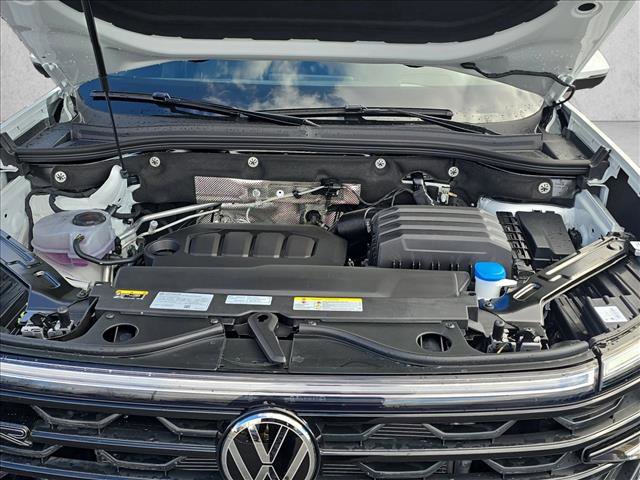 New 2026 Volkswagen Atlas Cross Sport SEL Premium R-Line image 16