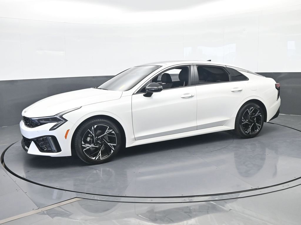 Used 2025 Kia K5 GT-Line w/ GT-Line Premium Package FWD image 2