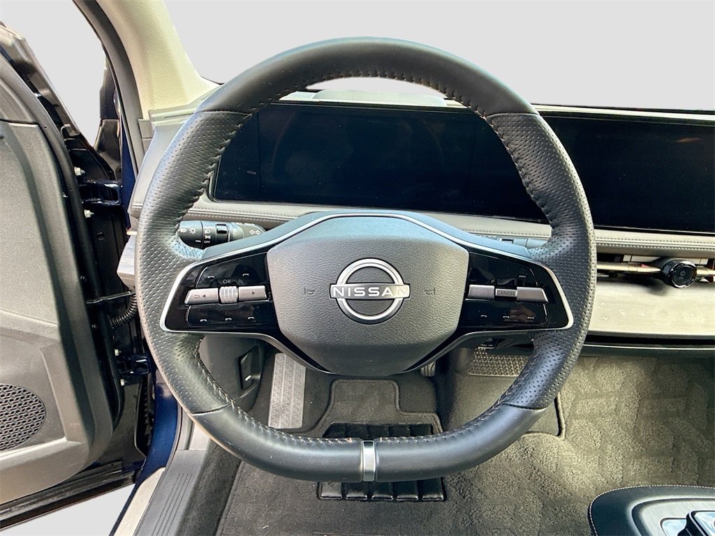 Used 2023 Nissan Ariya FWD image 12