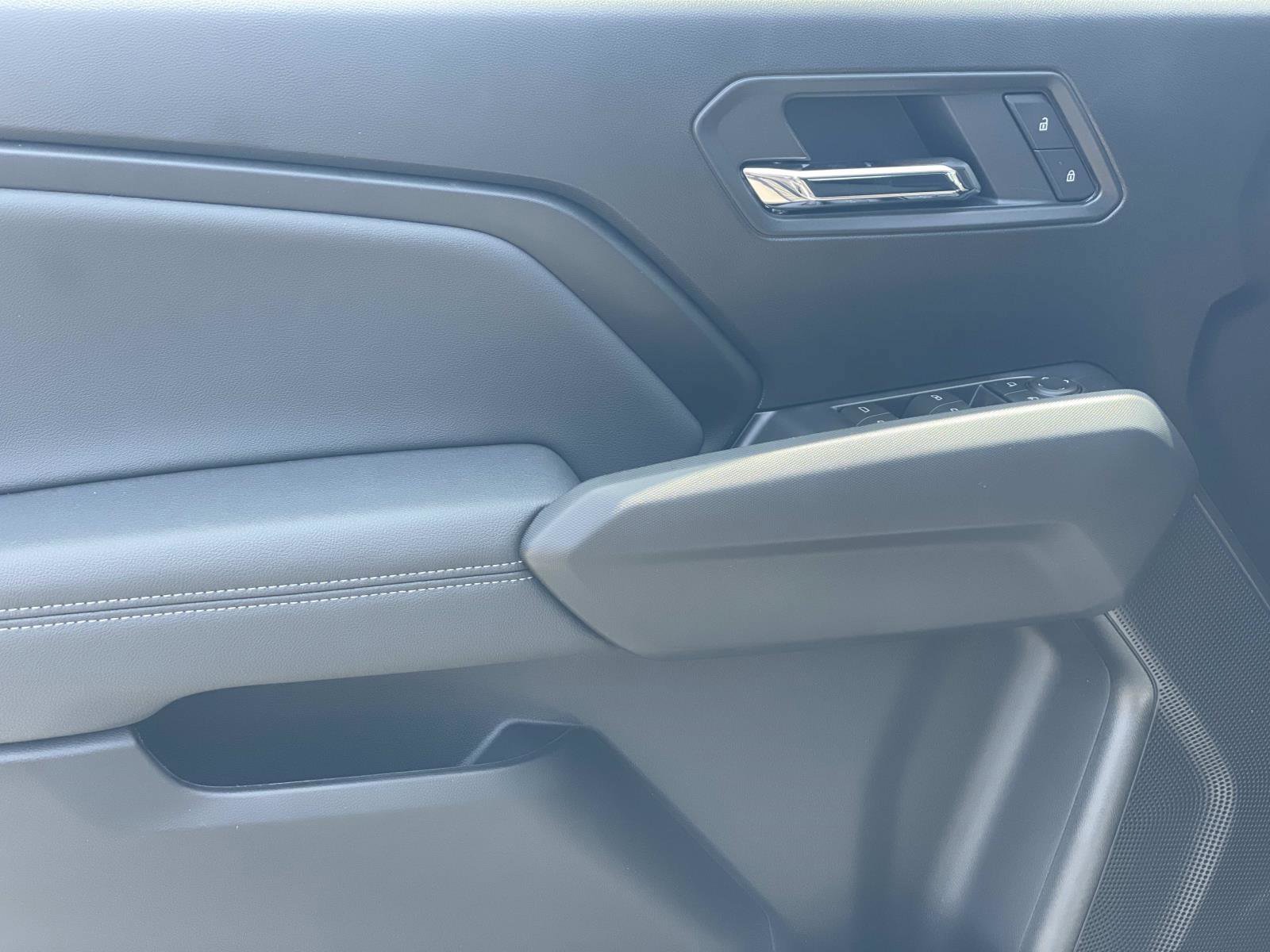 New 2026 GMC Canyon Elevation RWD image 19