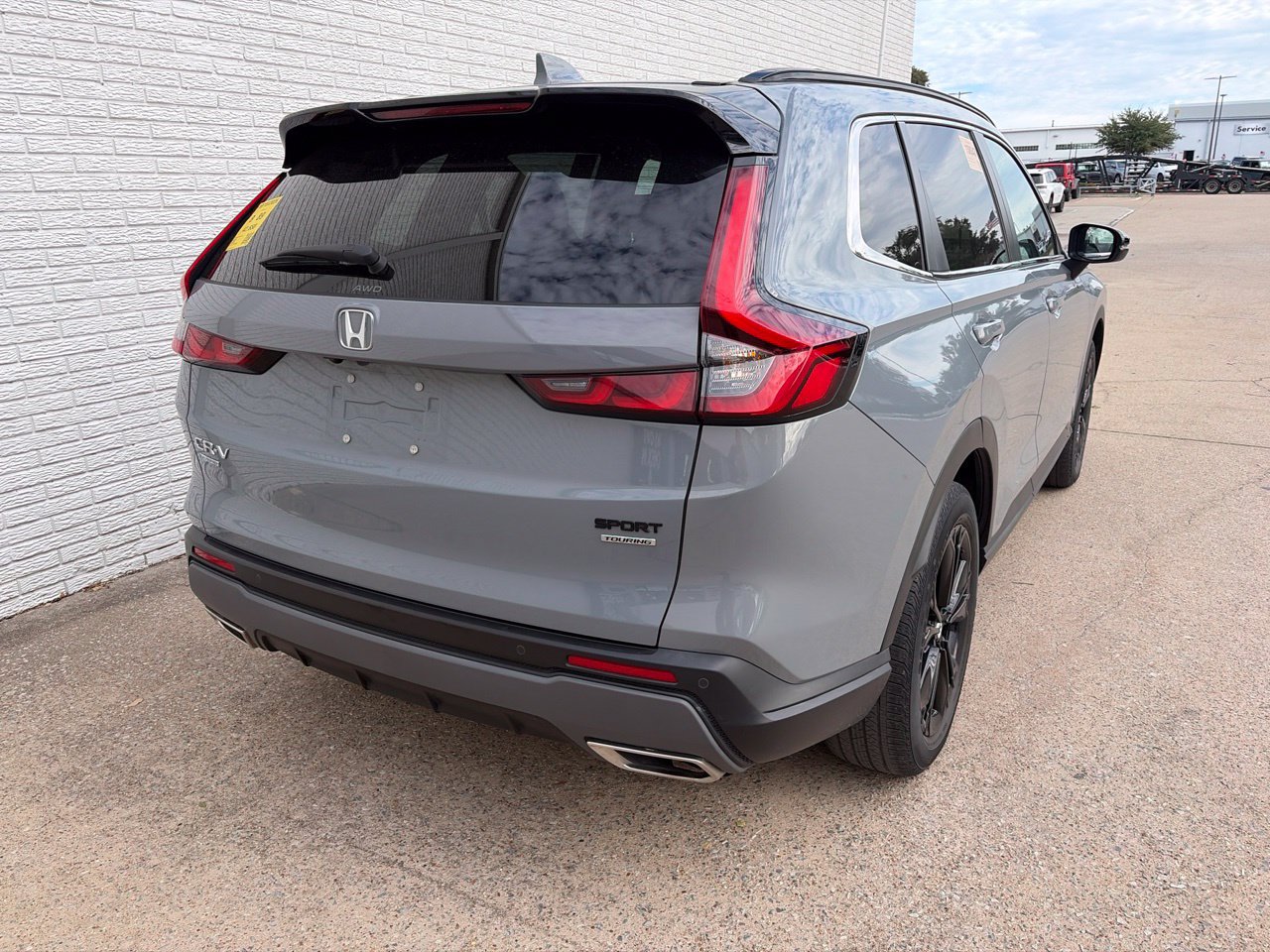 Used 2023 Honda CR-V Sport Touring image 3