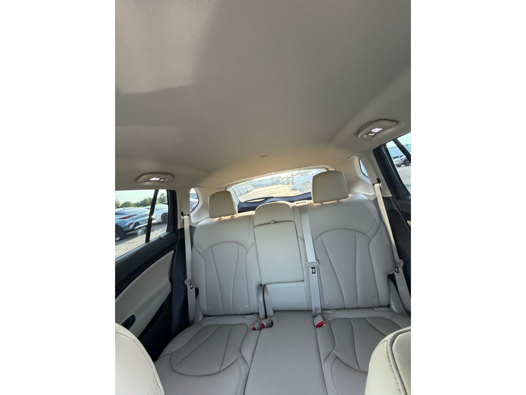 Used 2020 Buick Envision Premium AWD/4WD image 10