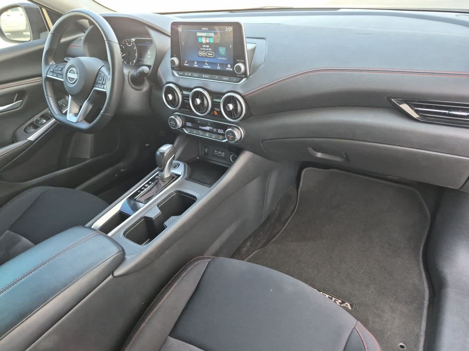 Used 2025 Nissan Sentra SR FWD image 27