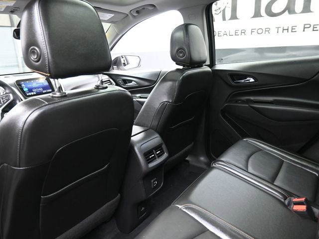 Used 2020 Chevrolet Equinox LT w/ Sport Edition FWD image 23