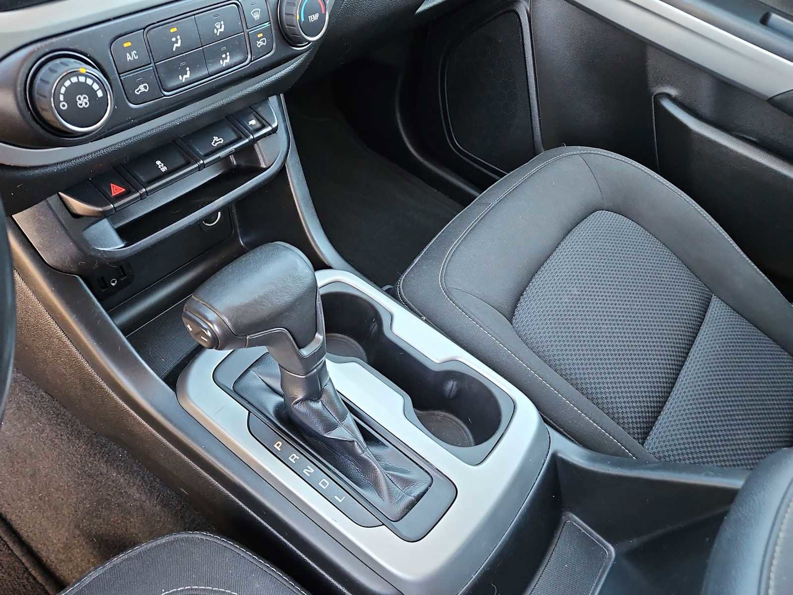 Used 2021 Chevrolet Colorado LT image 20