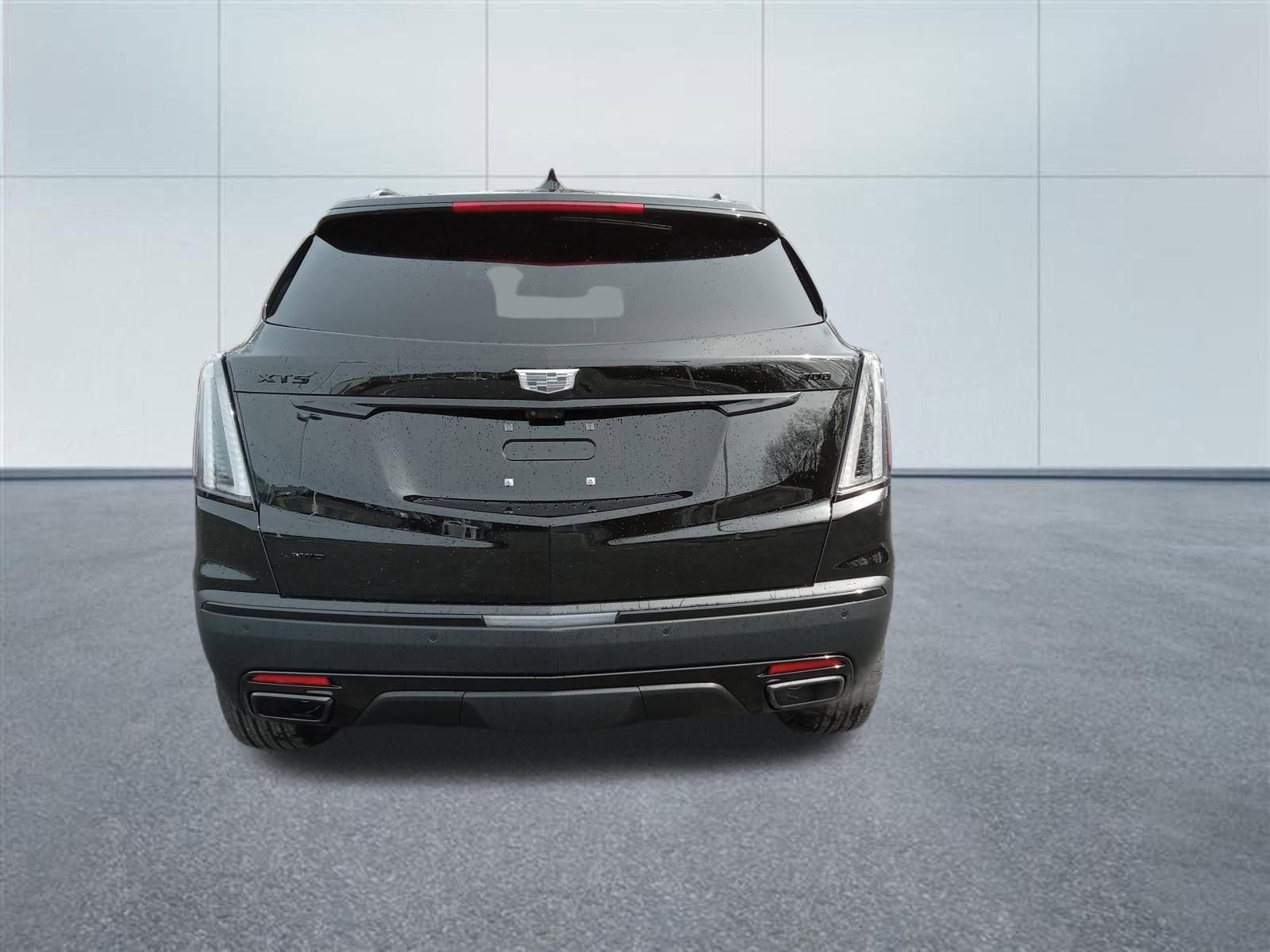 New 2026 Cadillac XT5 Sportv w/ LPO, Onyx Lite Package image 4
